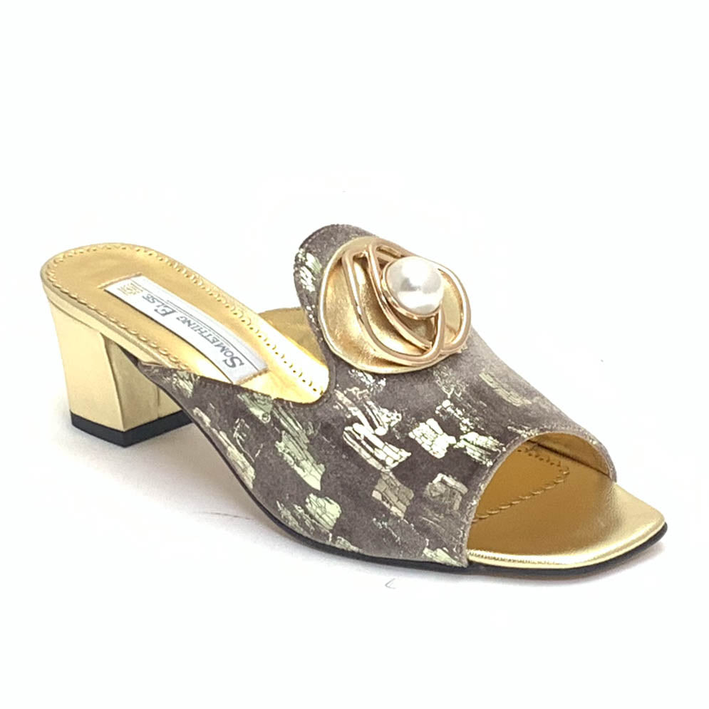 AL006 Gold - Slippers Only