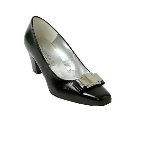 YL048 Black Patent Leather