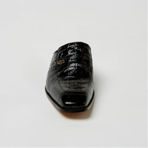 YM022 Black