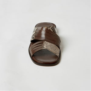YM025 Brown