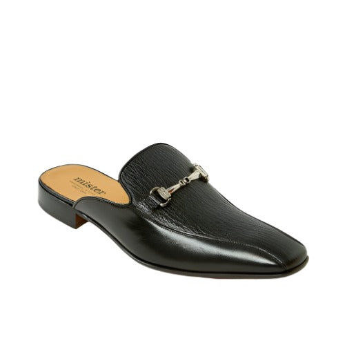 YM028 Black