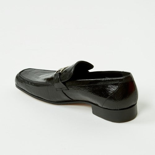 YM046 Black