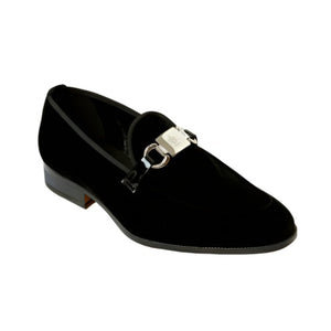 YM047 Black