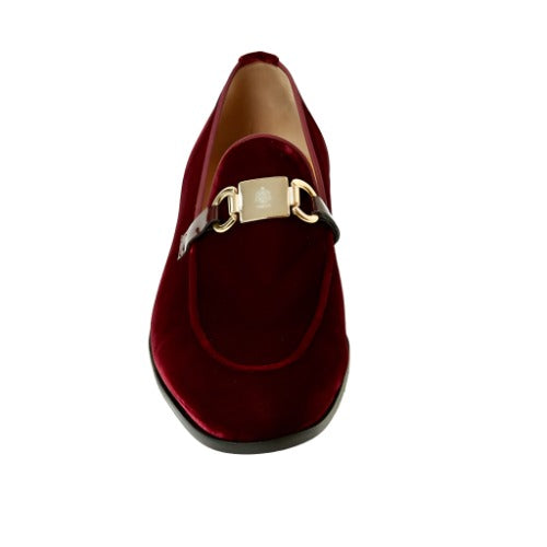 YM047 Burgundy